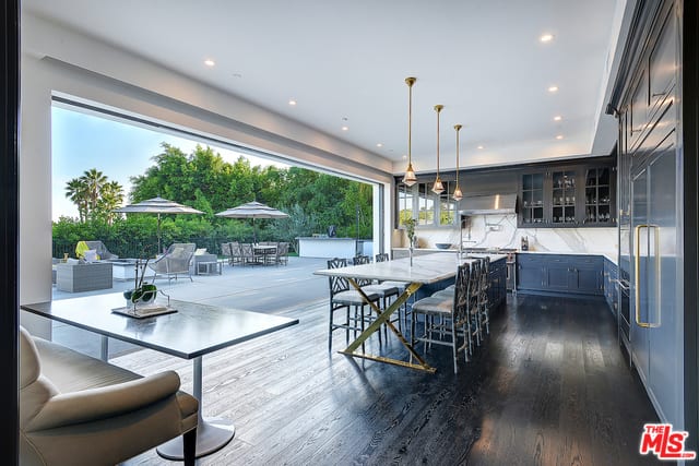 Eminence Azure