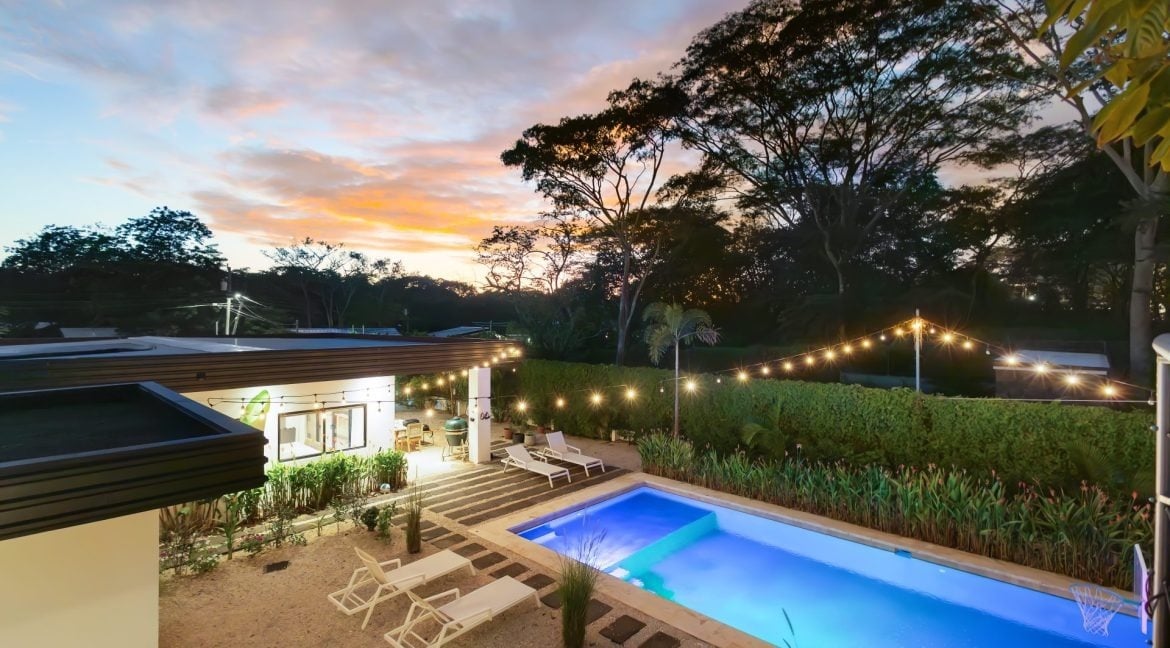 Solar Home With Guest Casitas, Tamarindo, Guanacaste