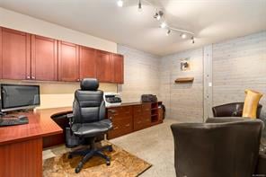 720 Skyview Pl