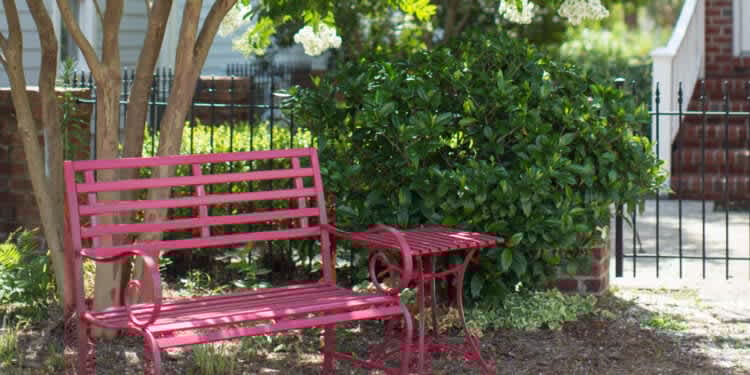 Staging Tips for Spring