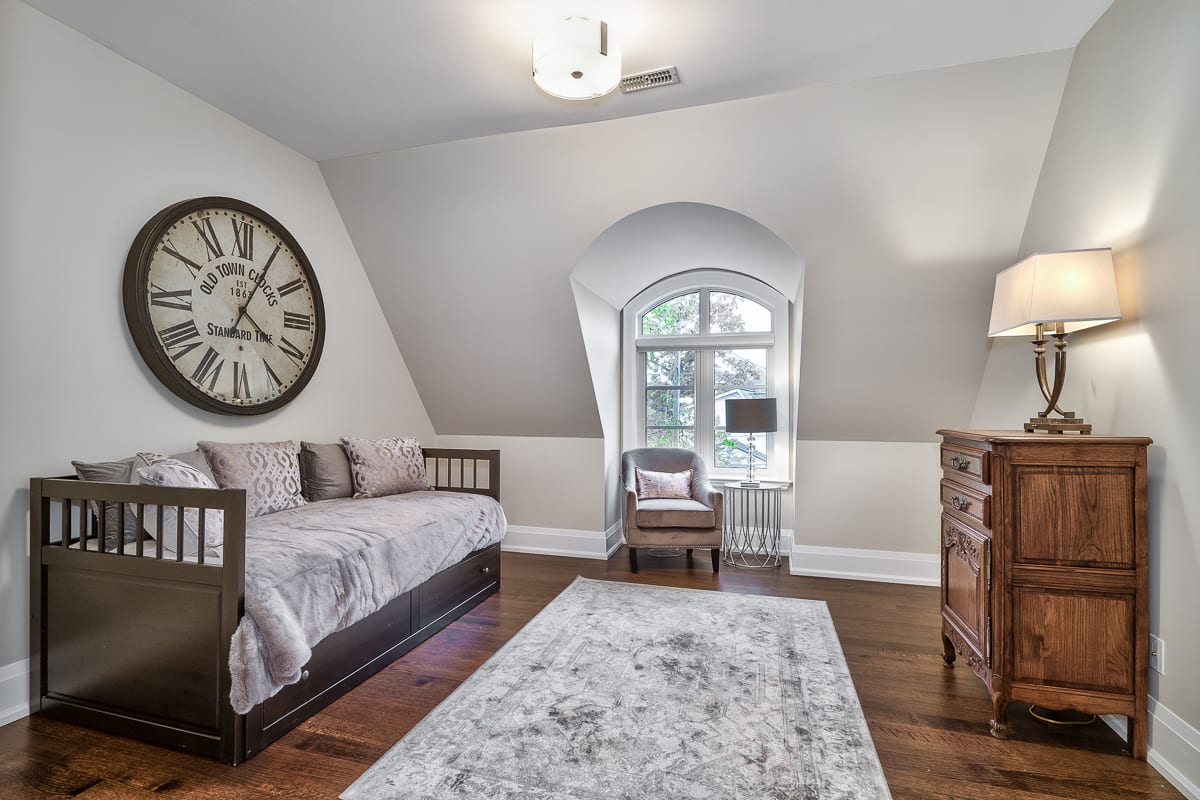 1373 Glenwood Drive