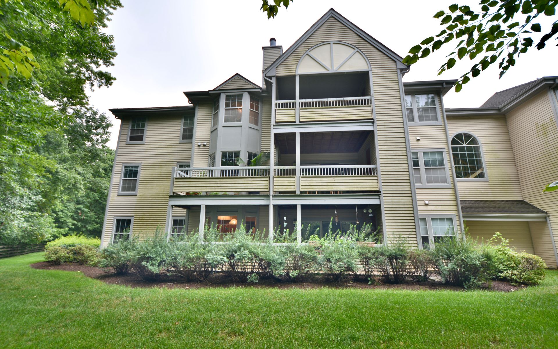 113 Cascade Ct, #11