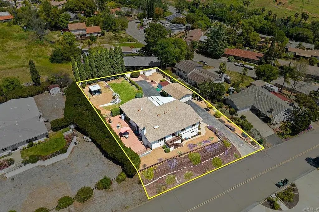 372 San Roque Dr