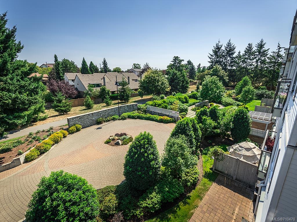 312-4394 West Saanich Rd, Saanich