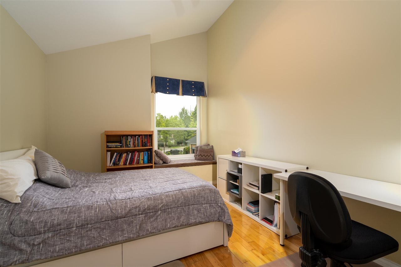 1407 Vistaview Ct