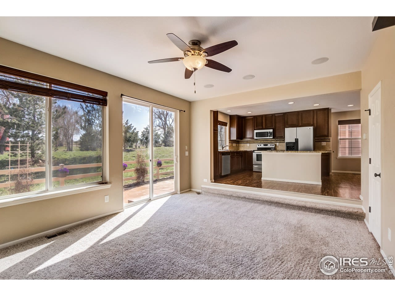 5312 Ravenswood Ln