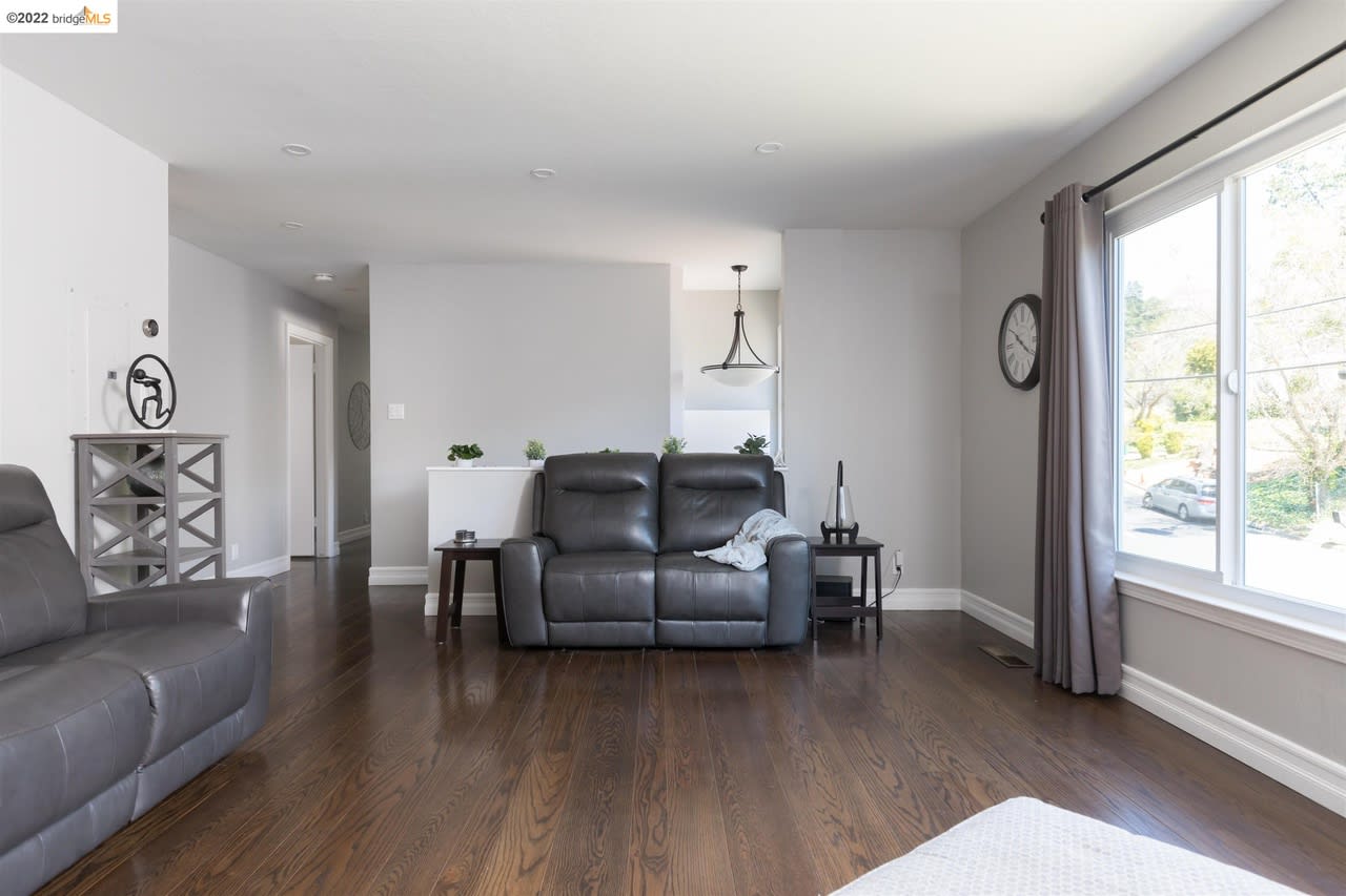 46 Elysian Fields Dr