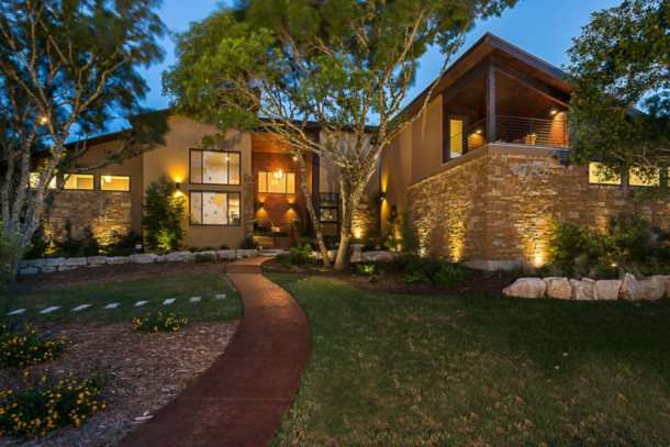 7701 Sandia Loop