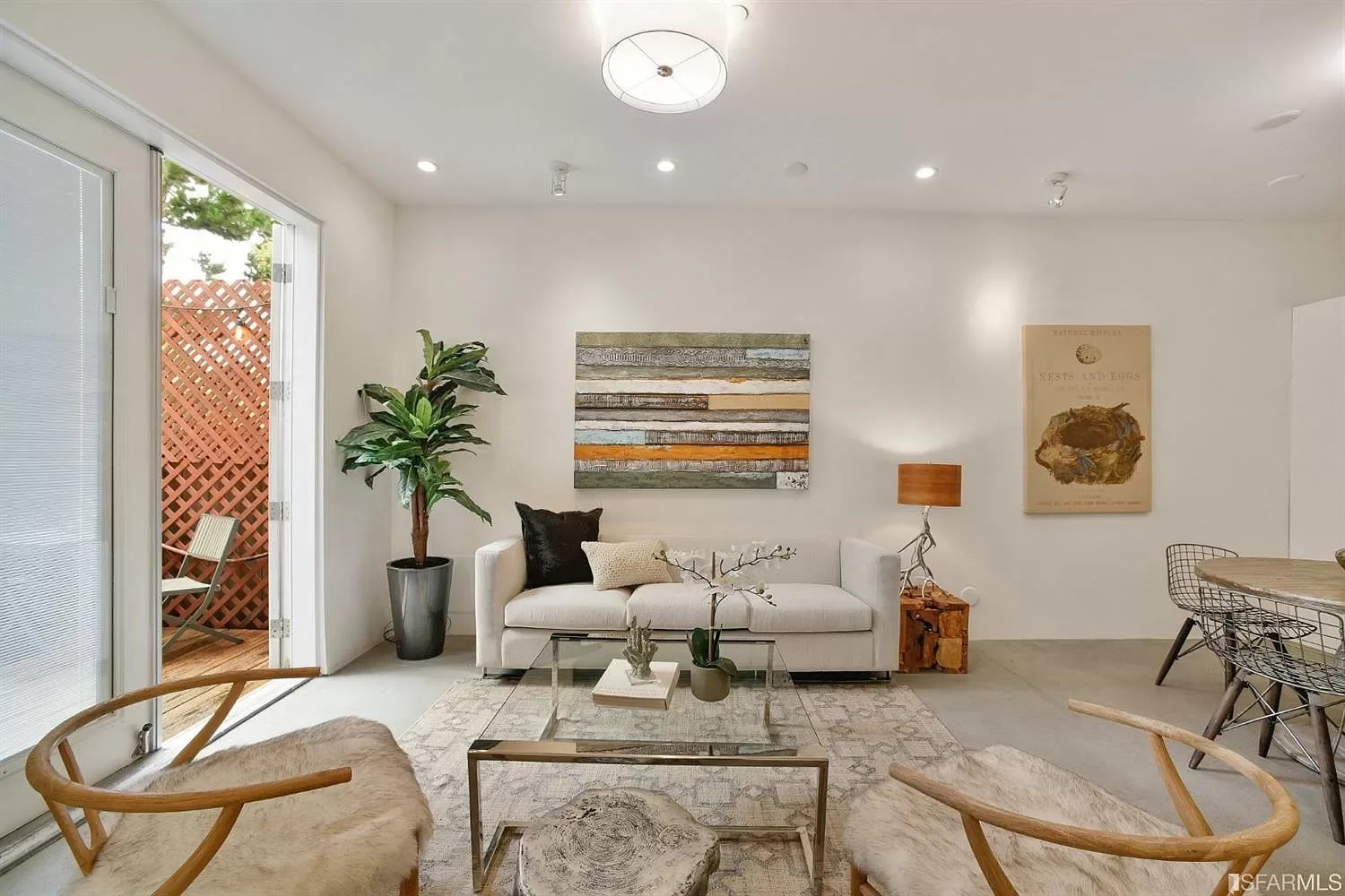 635 6th Ave