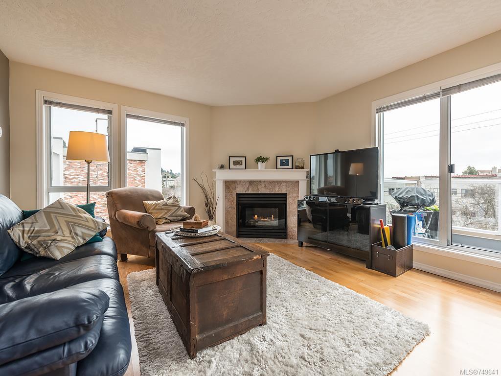 405-1014 Rockland Ave, Victoria