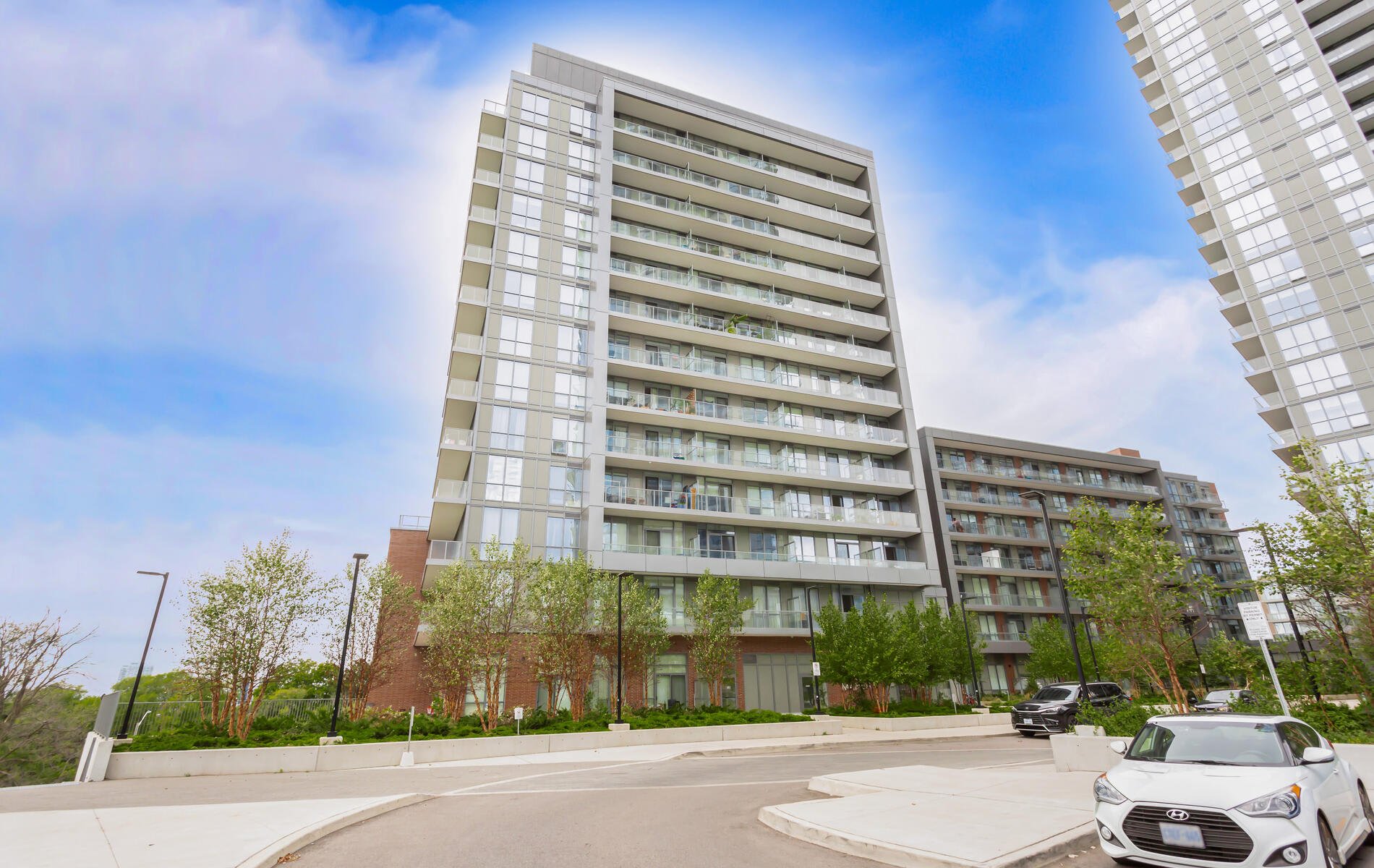 36 Forest Manor Rd Unit: 1105