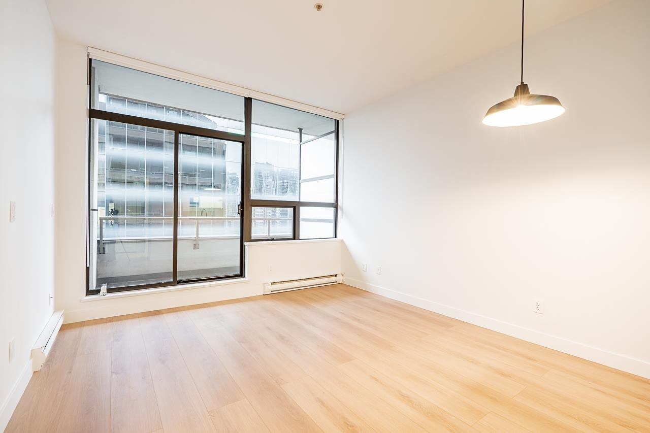 702-1010 Howe Street, Vancouver