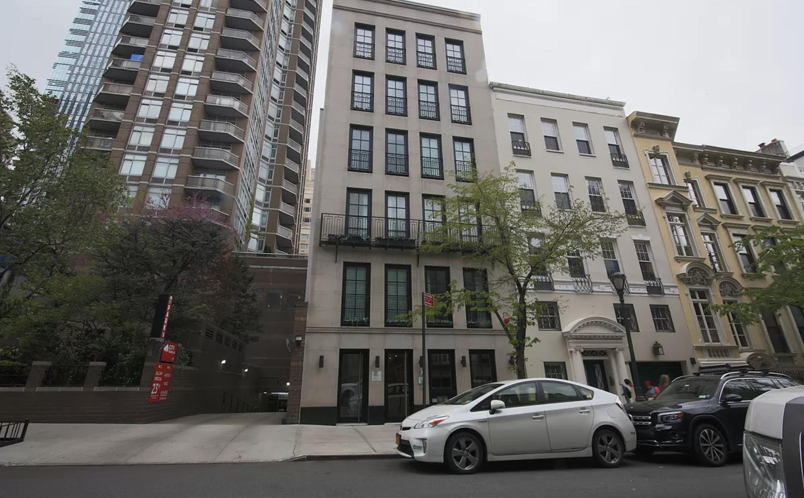 184 East 64th Street, Apt PH-5