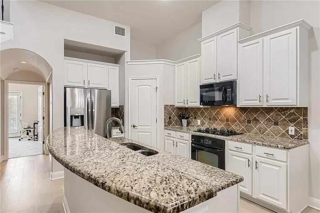 232 Sunrise Ridge Cv