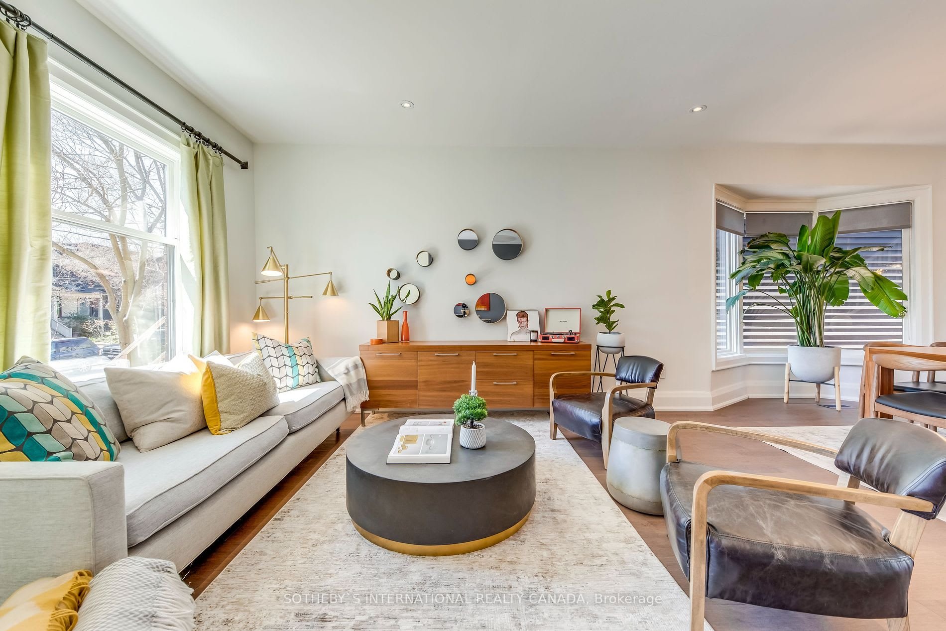 152 Riverdale Ave