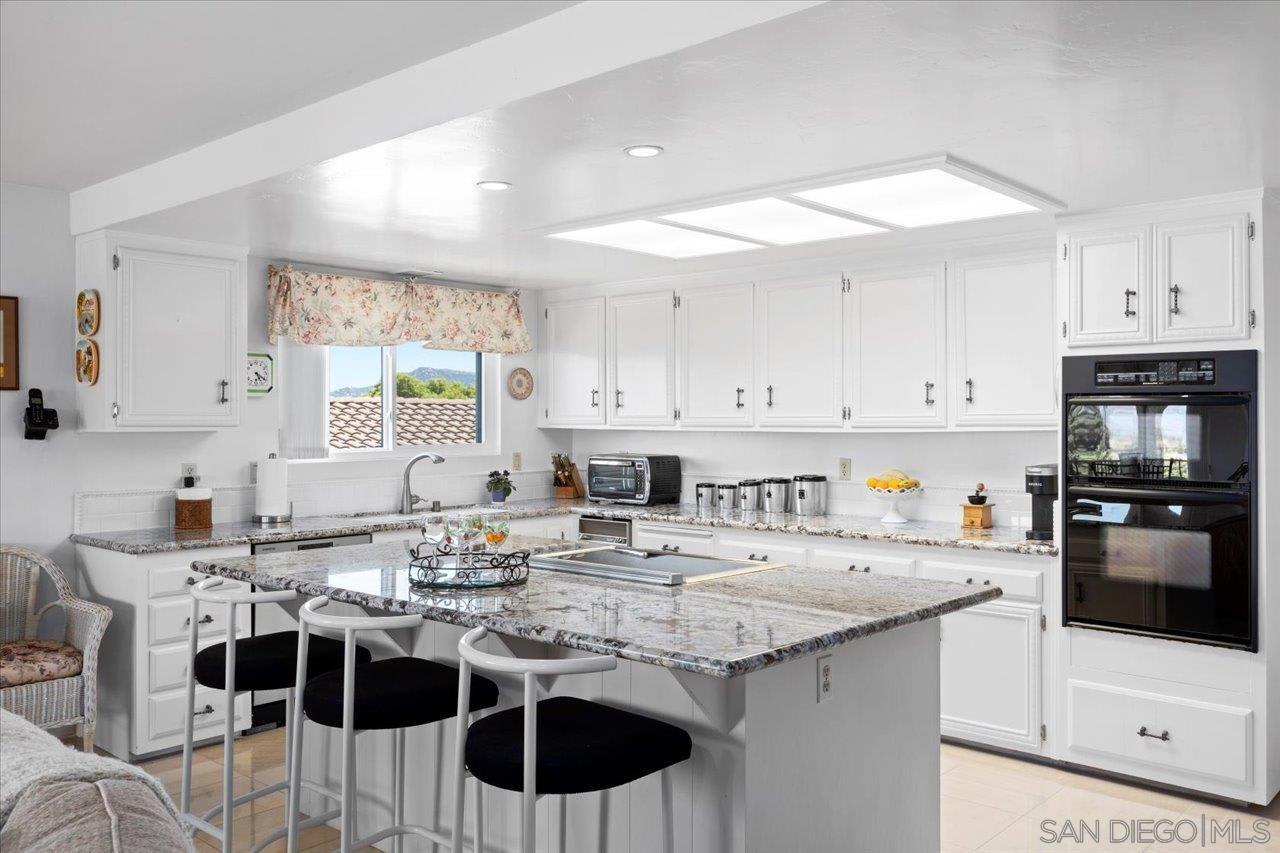 17428 Tam O Shanter Dr