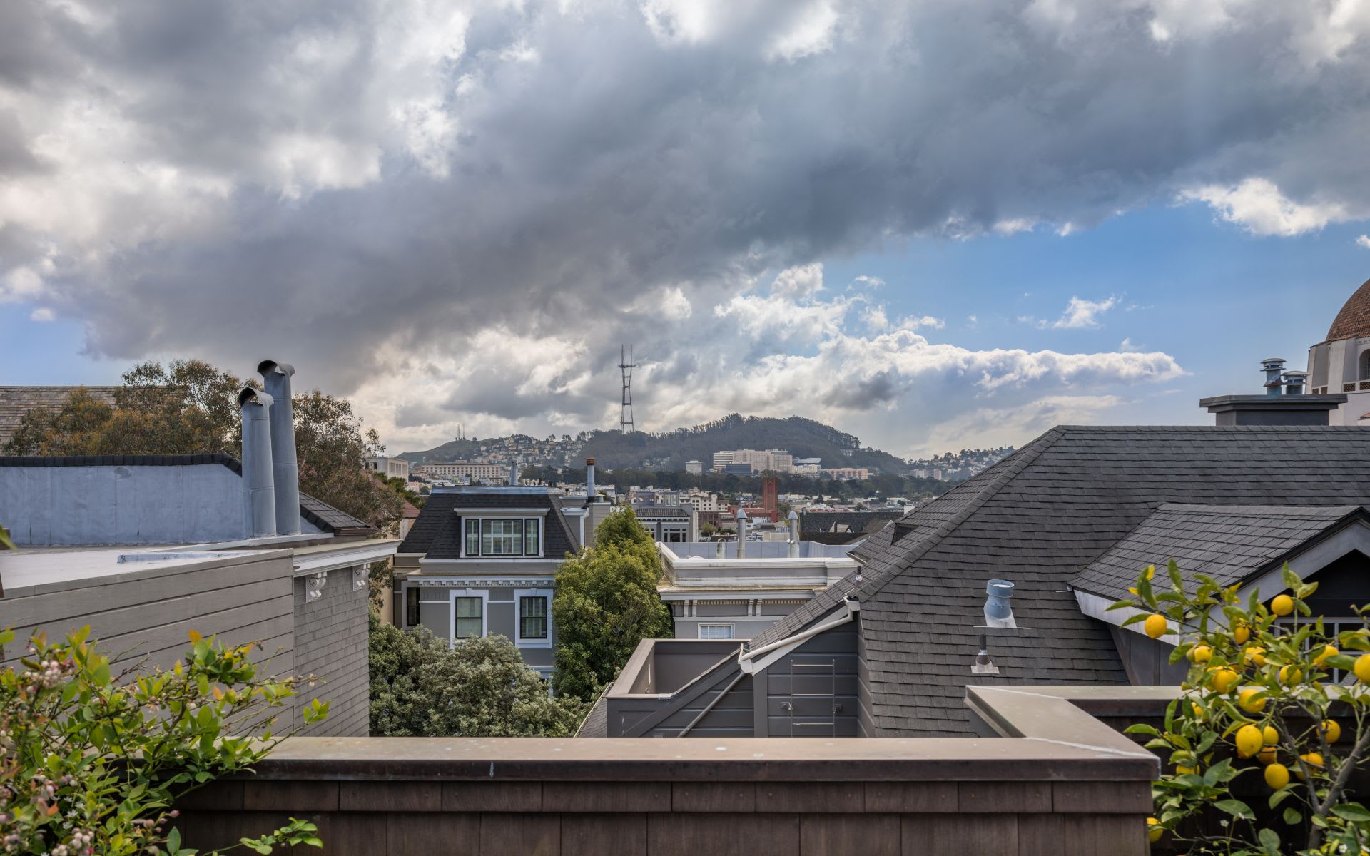 60 Arguello Blvd