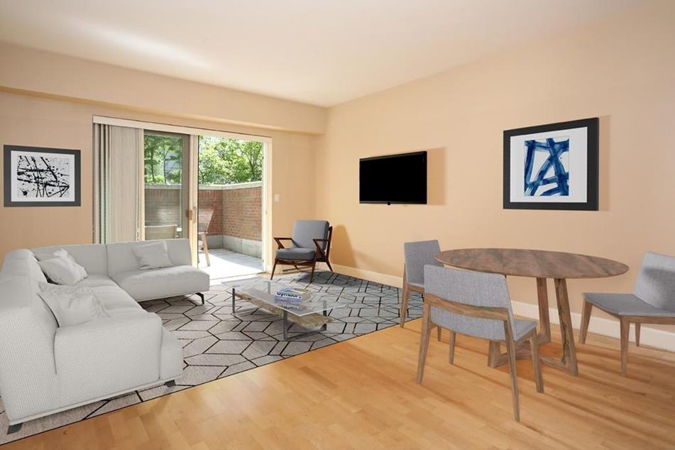 10 Bowdoin St #202