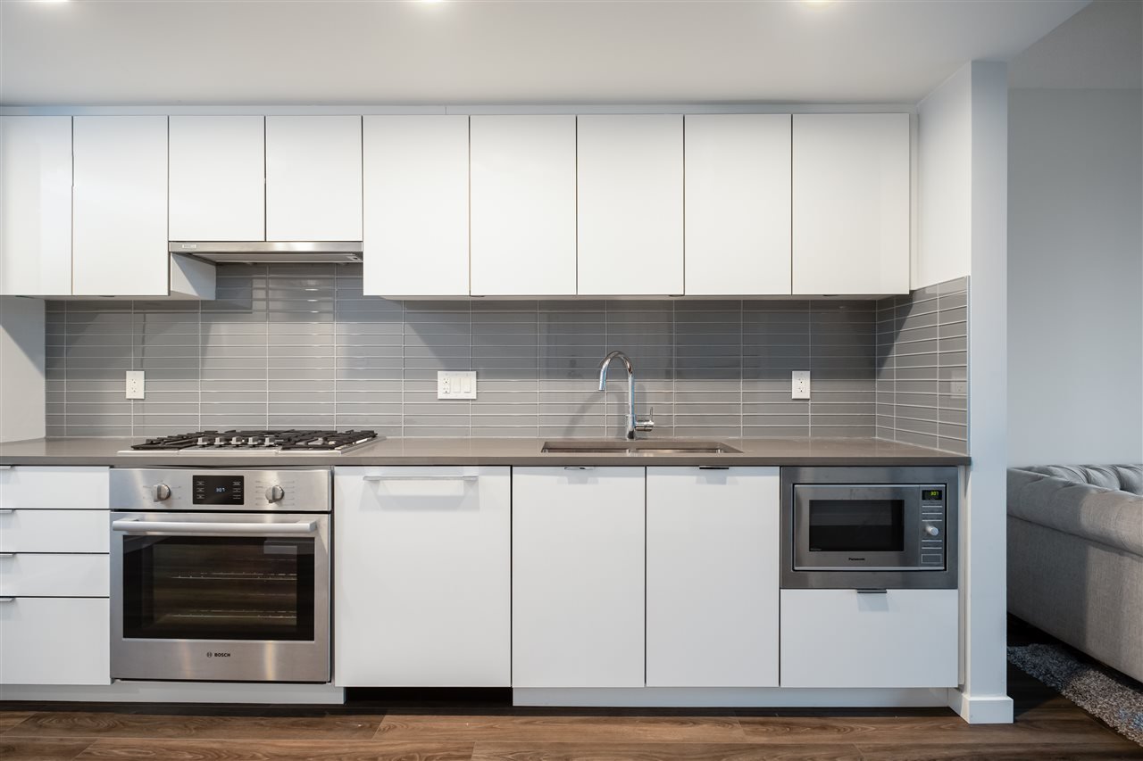 311-3333 Brown Rd