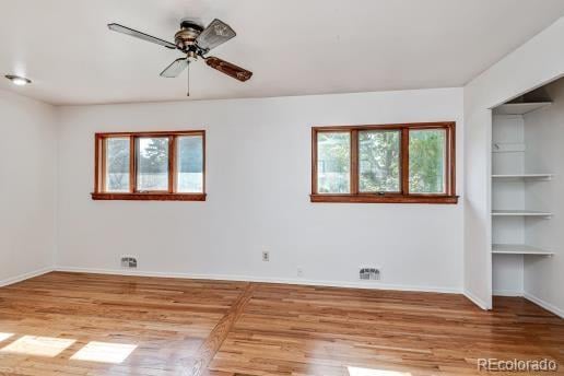2745 S Zurich Ct