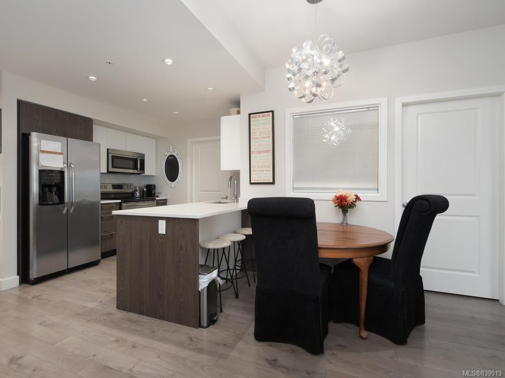 203-1000 Inverness Rd