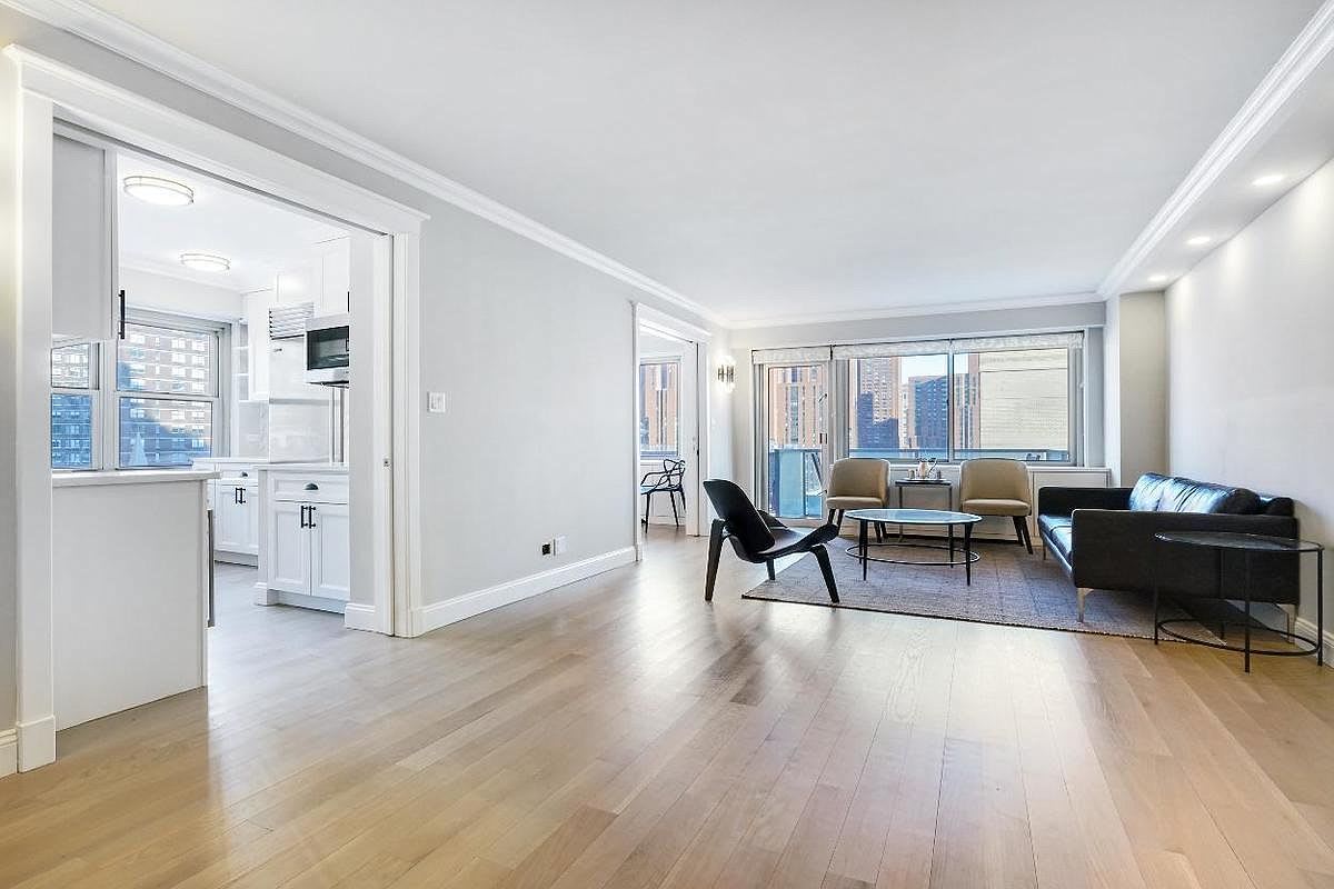 1659 2nd Ave, #15F