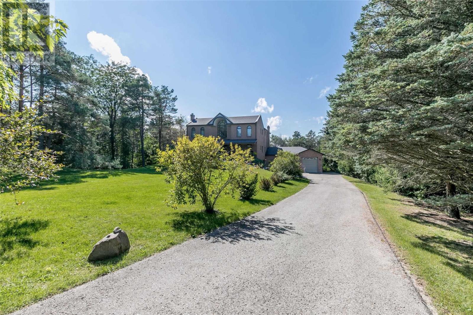 9 Pyne Hills Crt New Tecumseth