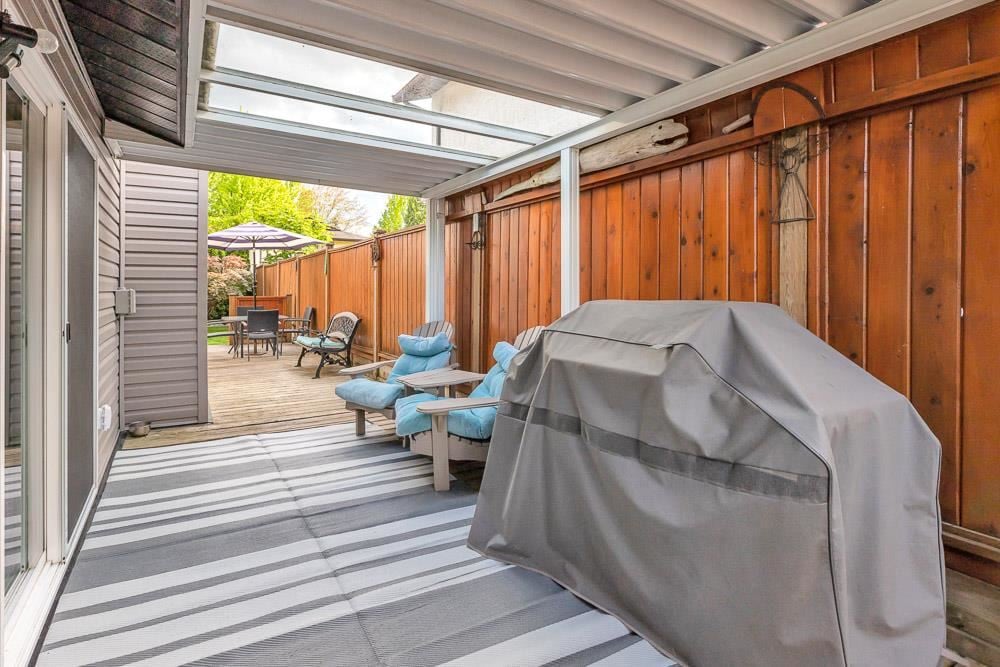 1158 Esperanza Dr