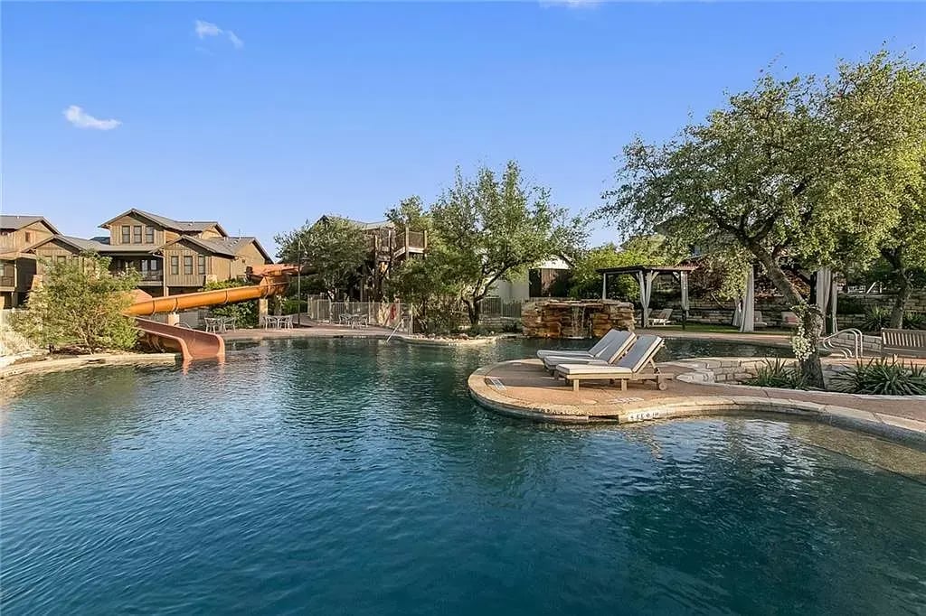 2100 Keeneland Cv #15