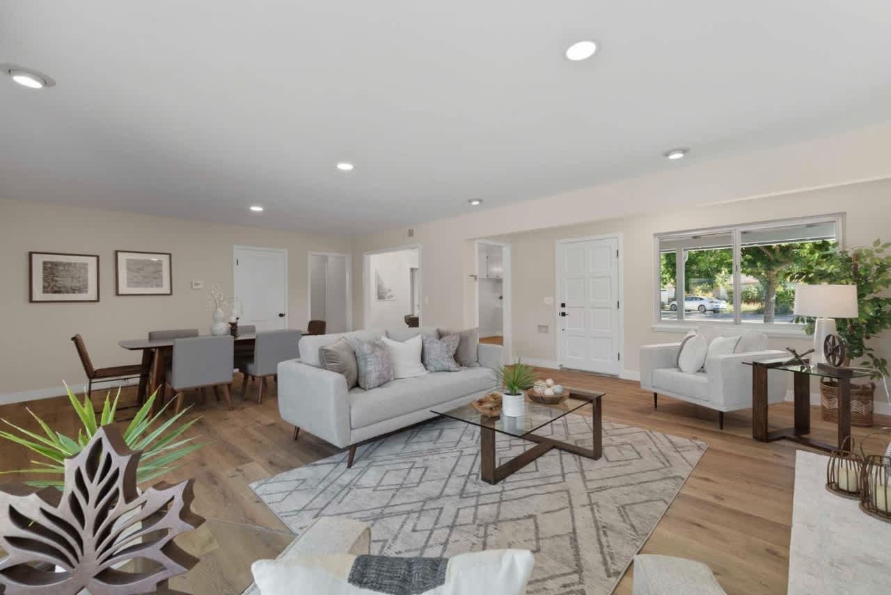 79 Catalpa Ln