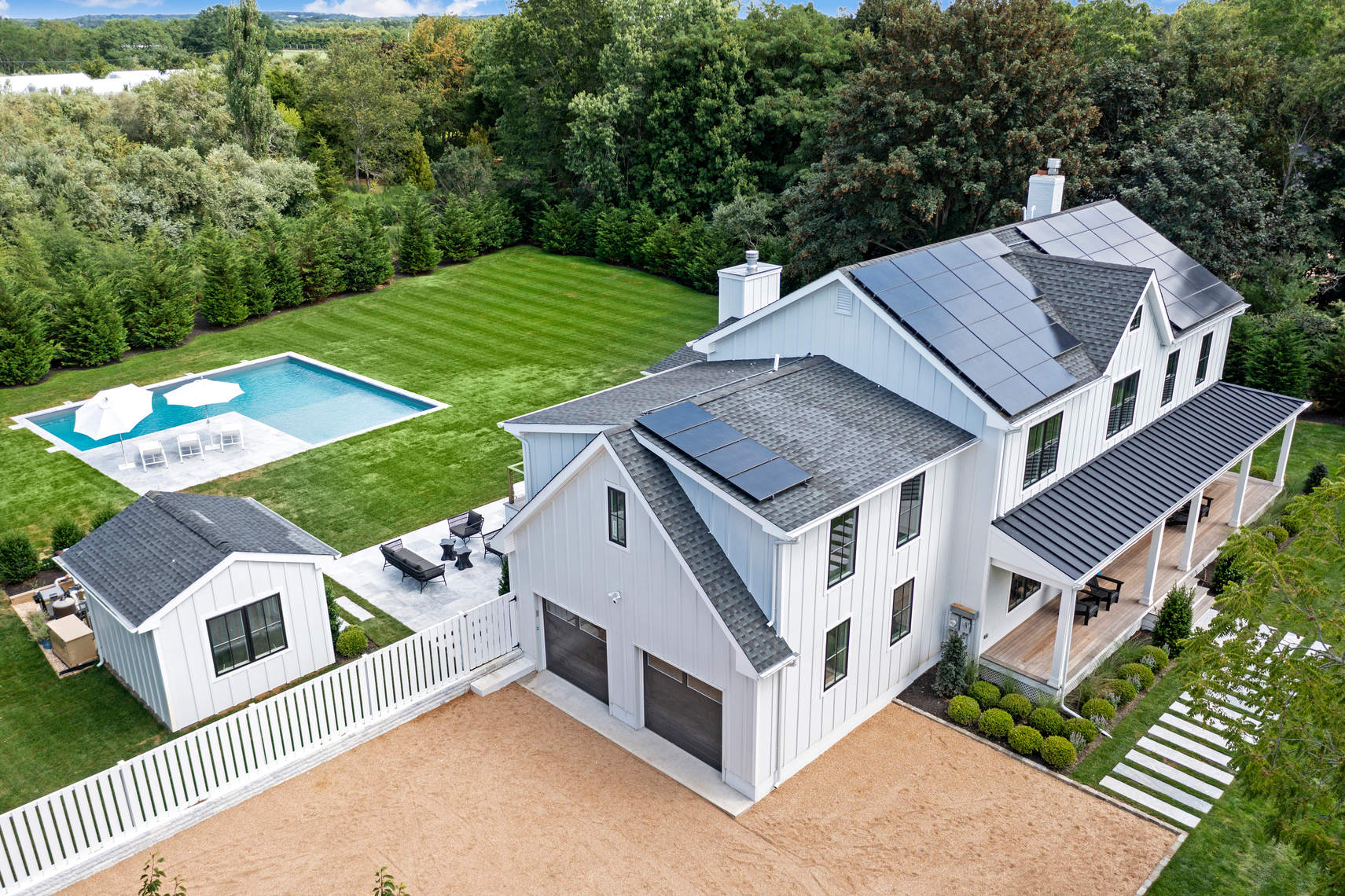 Bridgehampton Village New Construction Modern Farmhouse