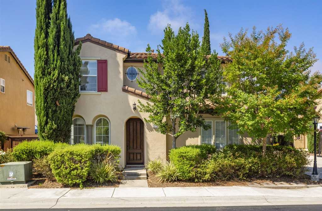 9727 Tallus Glen