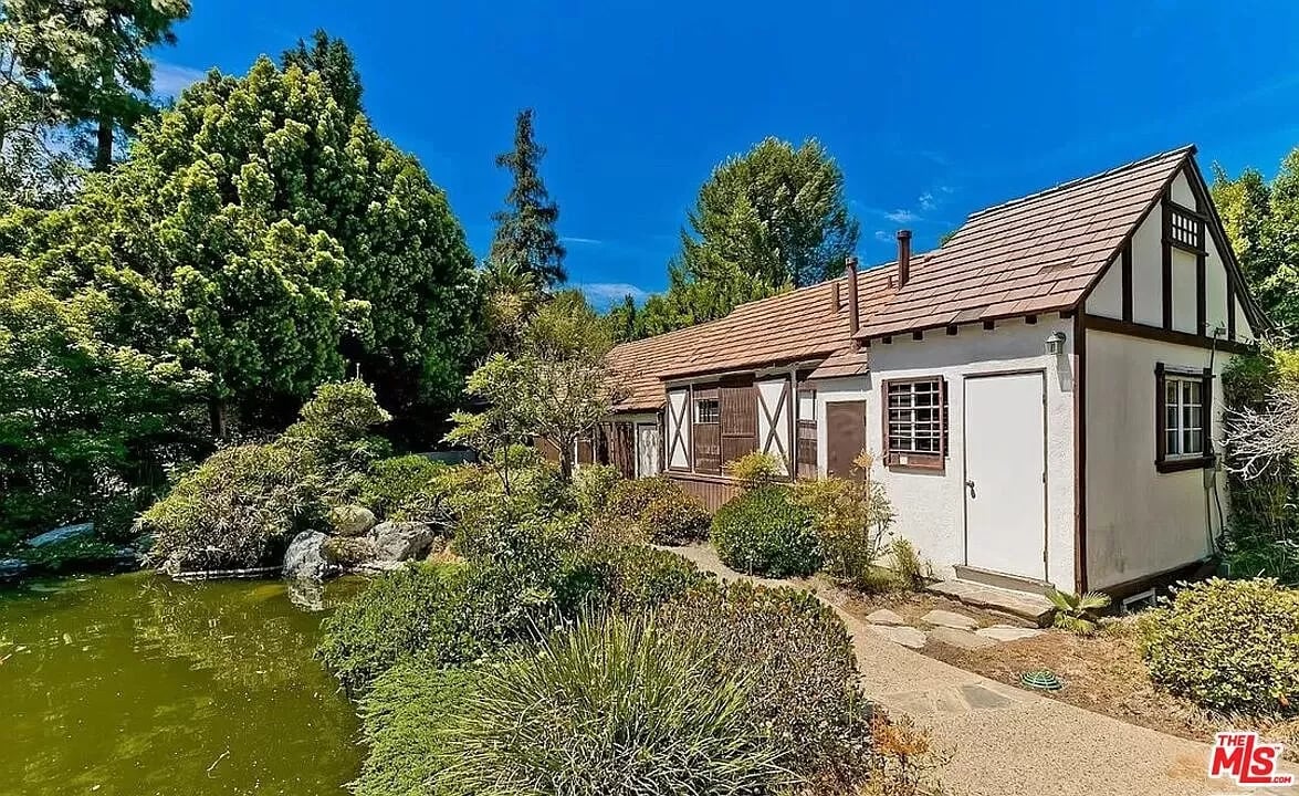 205 Ladera Dr