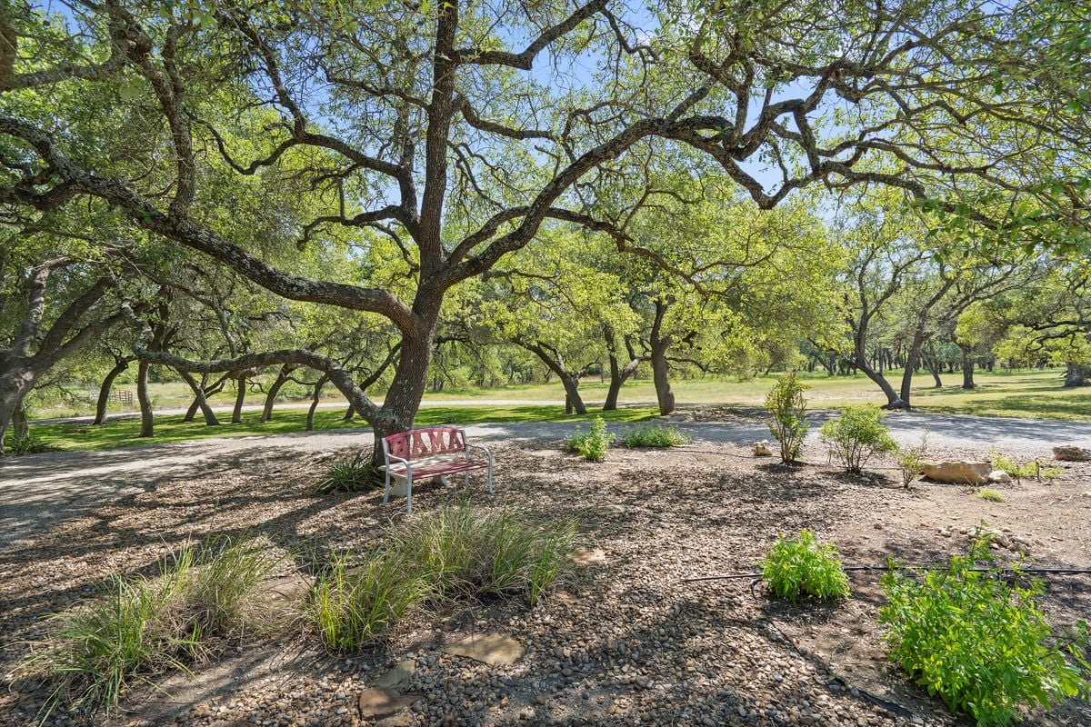 496 Landing Ln  | 27.26 ACRES