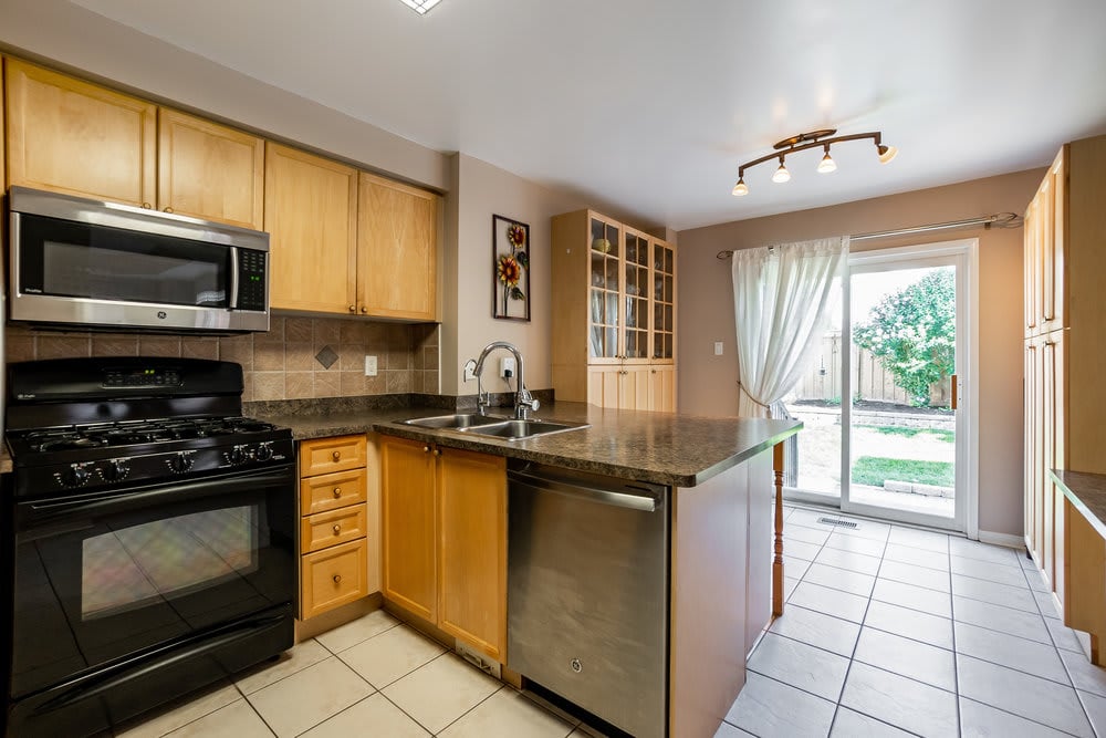 39 Berton Blvd