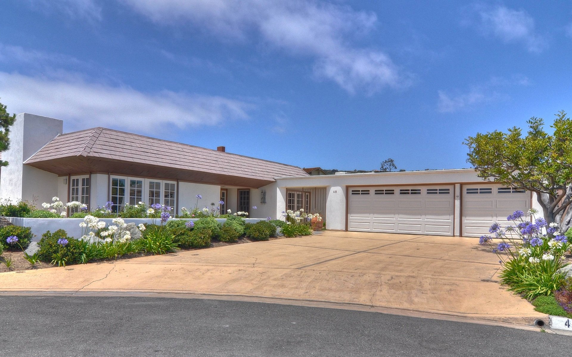 48 Monarch Bay Dr