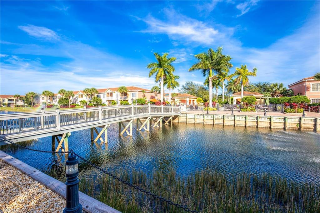 20221 Estero Gardens Circle, Unit 203