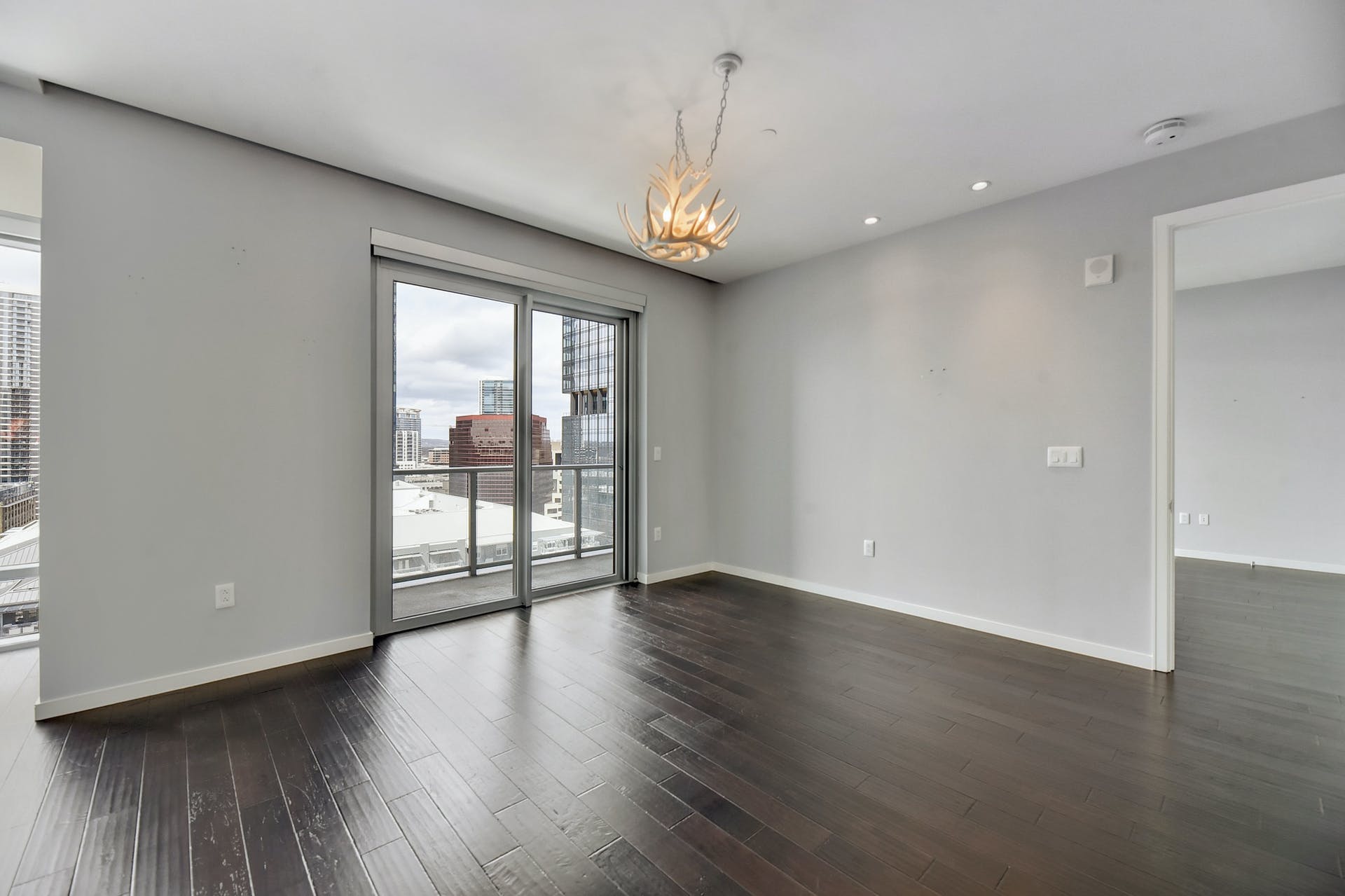 200 Congress Ave #13A