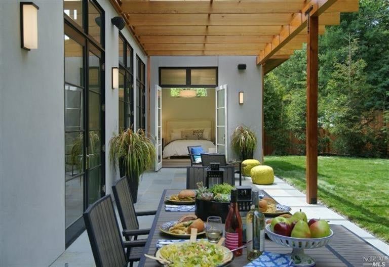 Newly Constructed Classic Contemporary Home- Represented Buyer