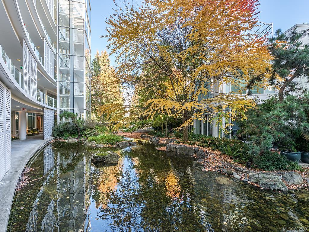 106-68 Songhees Rd, Victoria