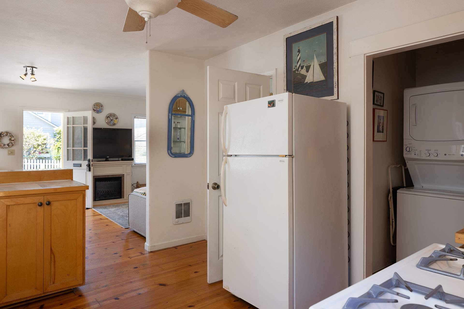 Charming Pacific Grove Cottage - 125 16th Street