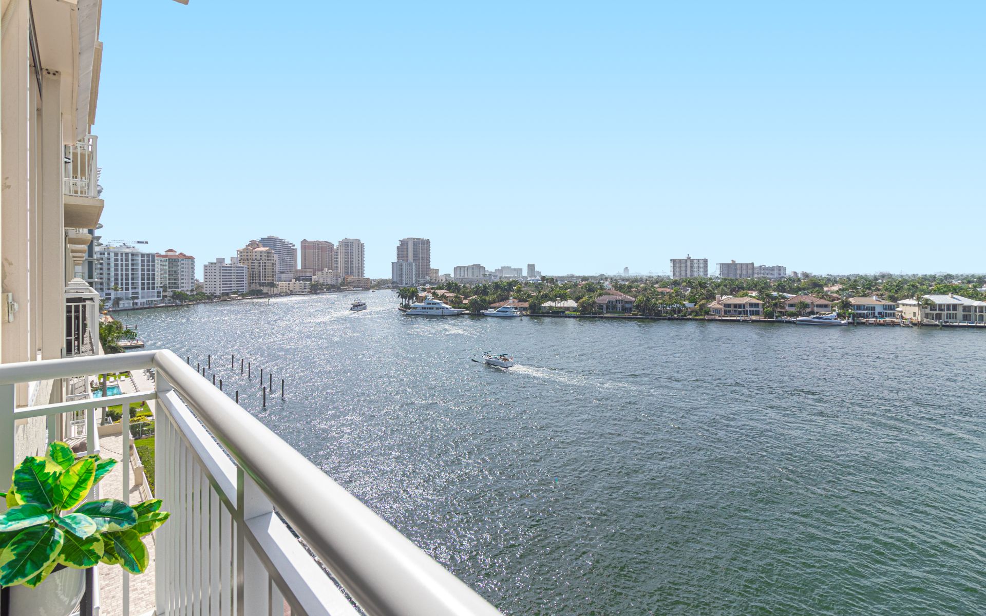 511 Bayshore Dr Unit: 808