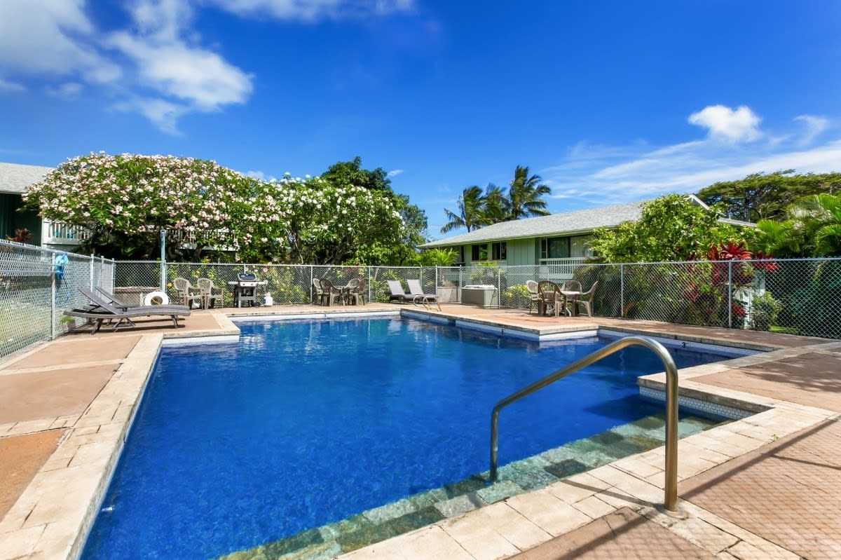 3057 Poipu Rd #15