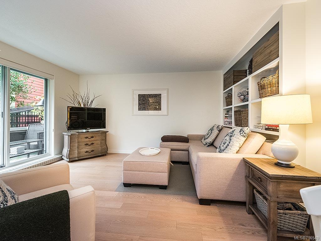105-936 Fairfield Rd