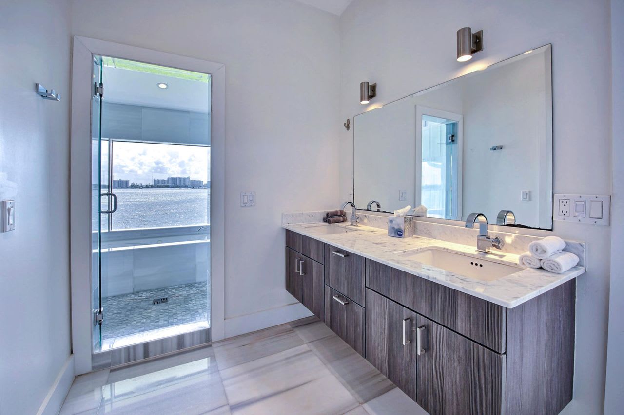 Miami’s Upper East Side Bayfront Residence