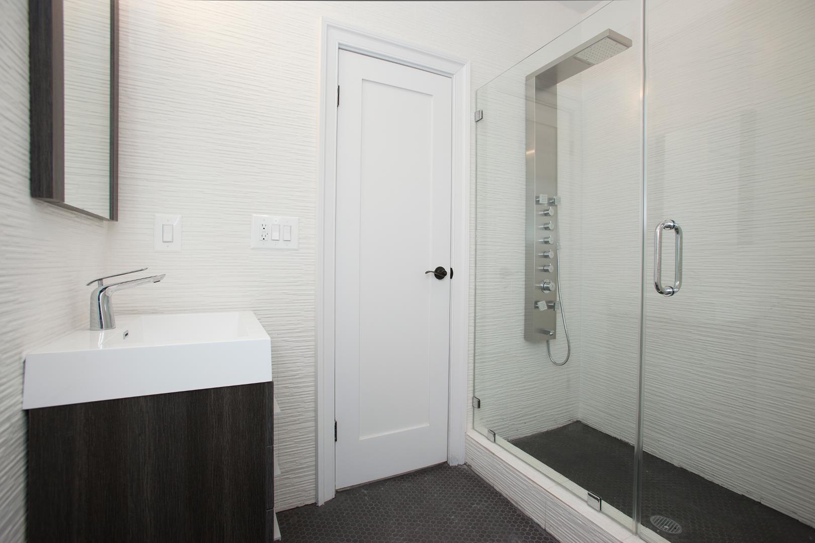 826 Ninth Avenue, Apt 6-FN