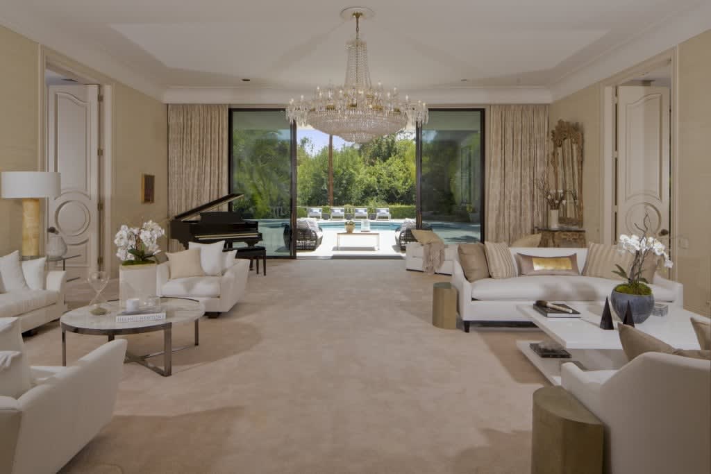 660 Club View Drive, Holmby Hills