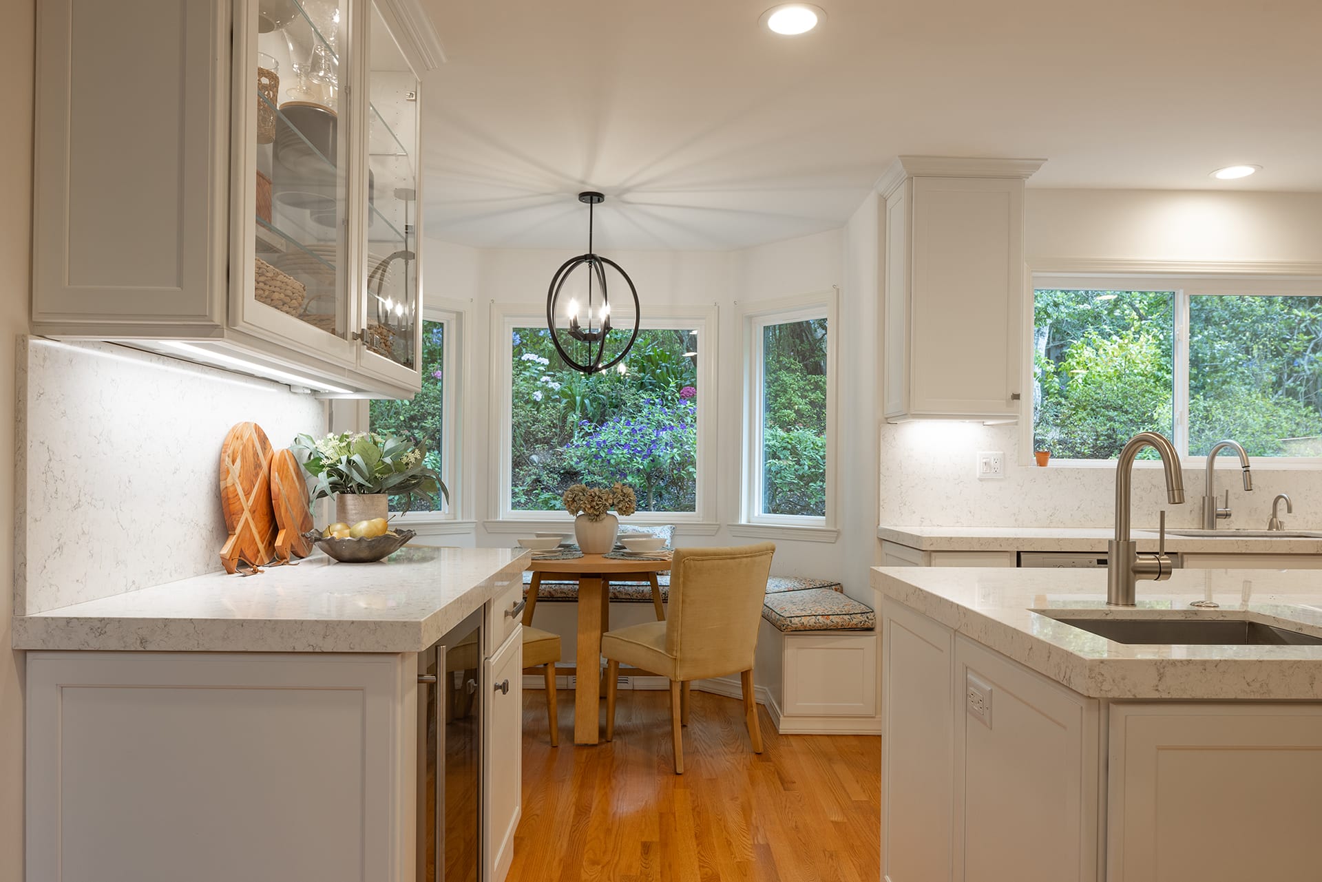 Spacious Monterey Haven - 450 Dry Creek Road