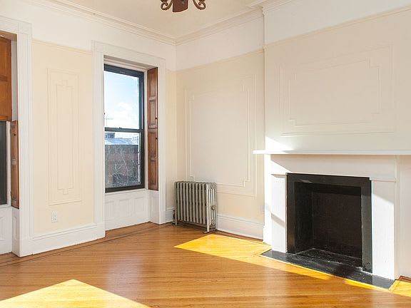 409 Madison St Apt: 3