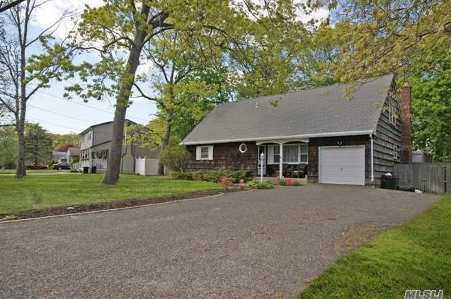 59 Cynthia Ln